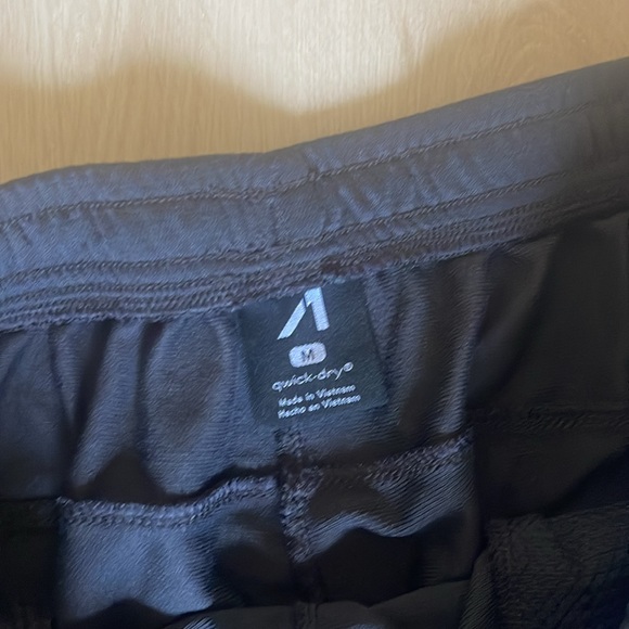 Kids jogger pants size M quick dry material dark grey color good condition - Picture 3 of 5